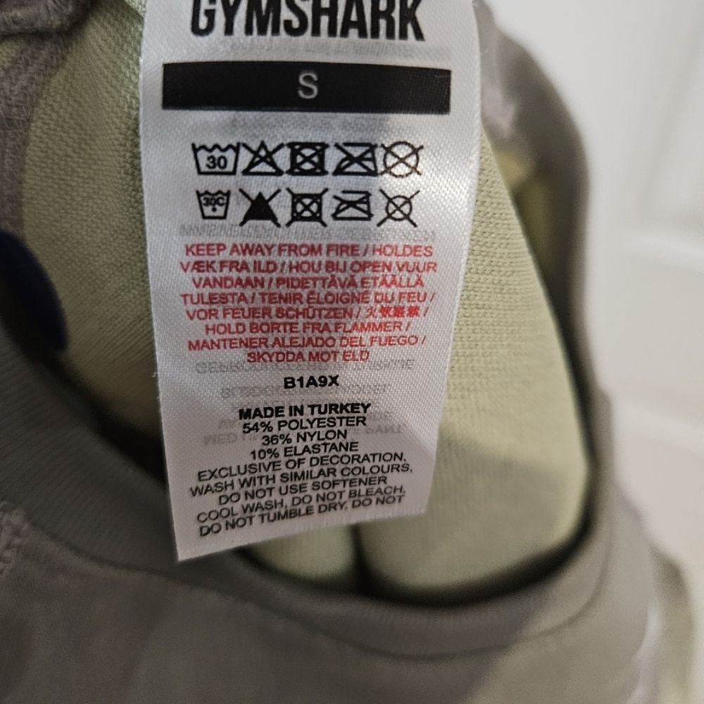 Gymshark Seamless Cropped Long Sleeve Top Size Small - Picture 3 of 3